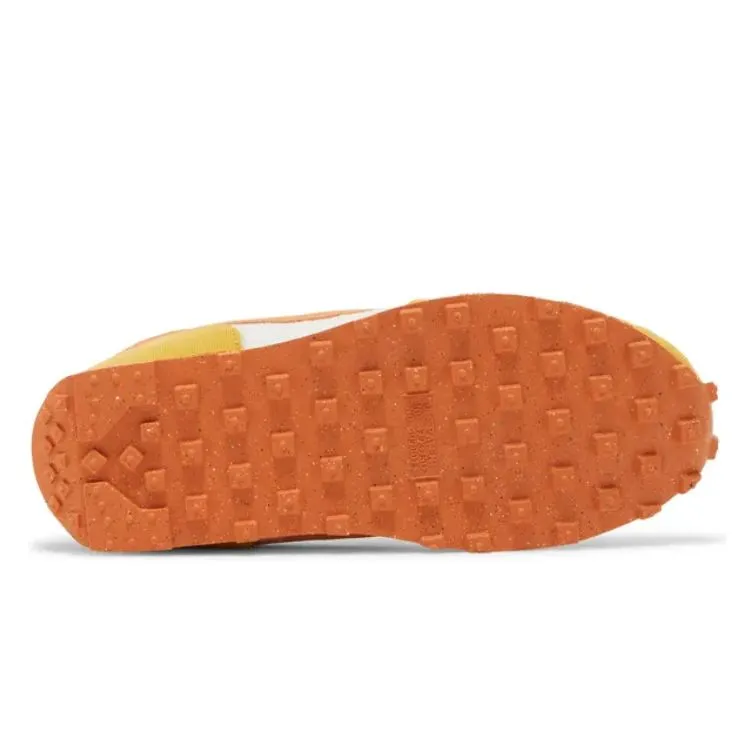 Nike Daybreak Sun Club Hot Orange Modern Step Glide