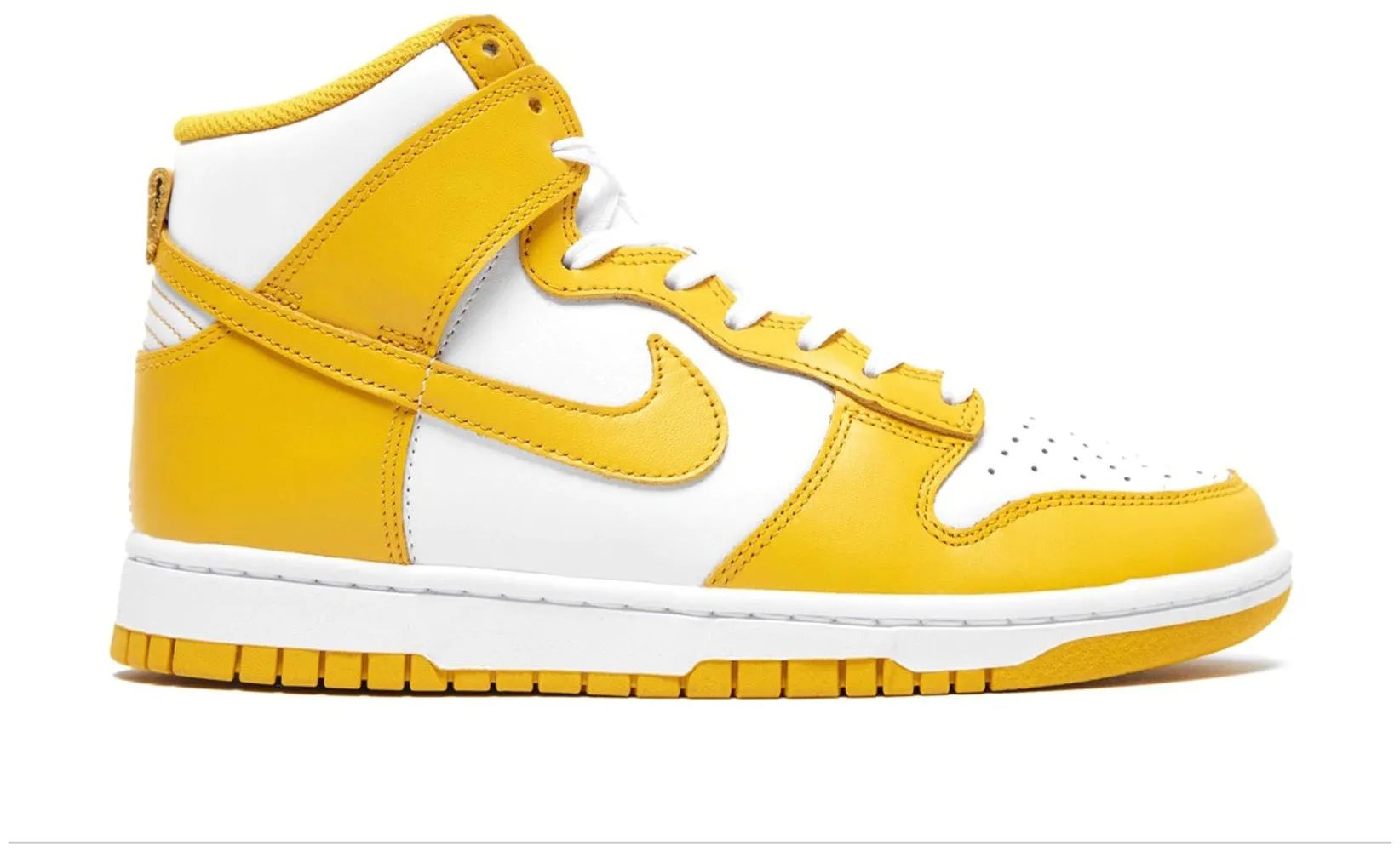 Day Out Thermo Regulating Nike Dunk High Dark Sulfur (W)