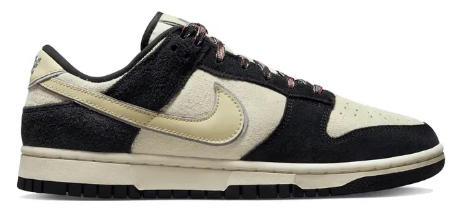 Nike Dunk Low LX Black Team Gold (W) Reinforced toe cap Impact-absorbing