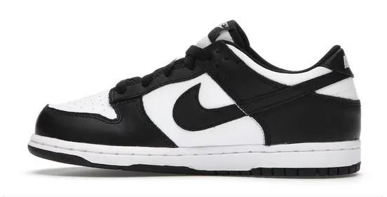 Multi-functional breathability Secure lacing system Nike Dunk Low Retro White Black Panda (2021) (PS)