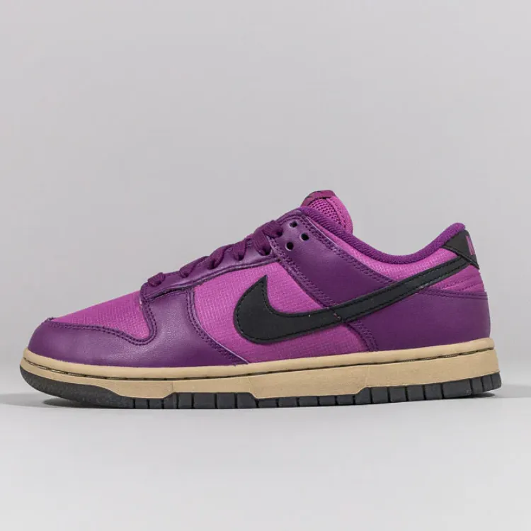 Valley Hike Relax Day Nike Dunk Low  Viotech y fucsia intenso
