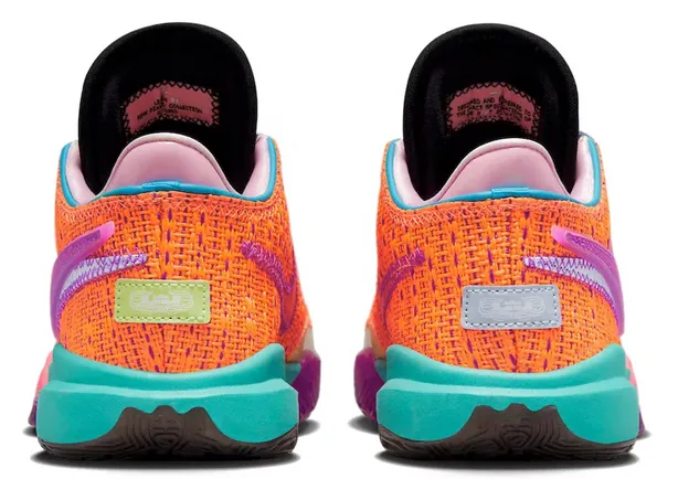 Nike LeBron 20 Chosen 1 Durable Style Short Walks