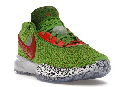 CushionedSole Nike LeBron 20 Grinch