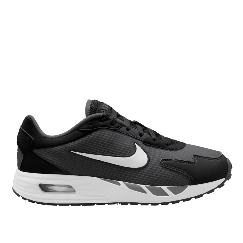 Nike Men's Air Max Solo Shoes Ergonomic Footwear