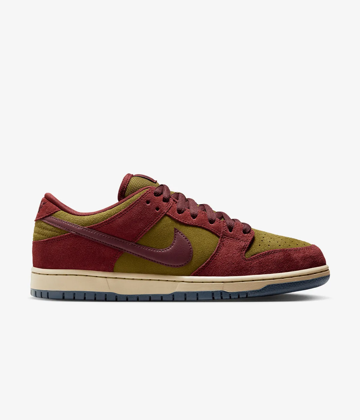 Nike SB Dunk Low Pro - Dark Team Red/Burgundy Crush Style Comfort