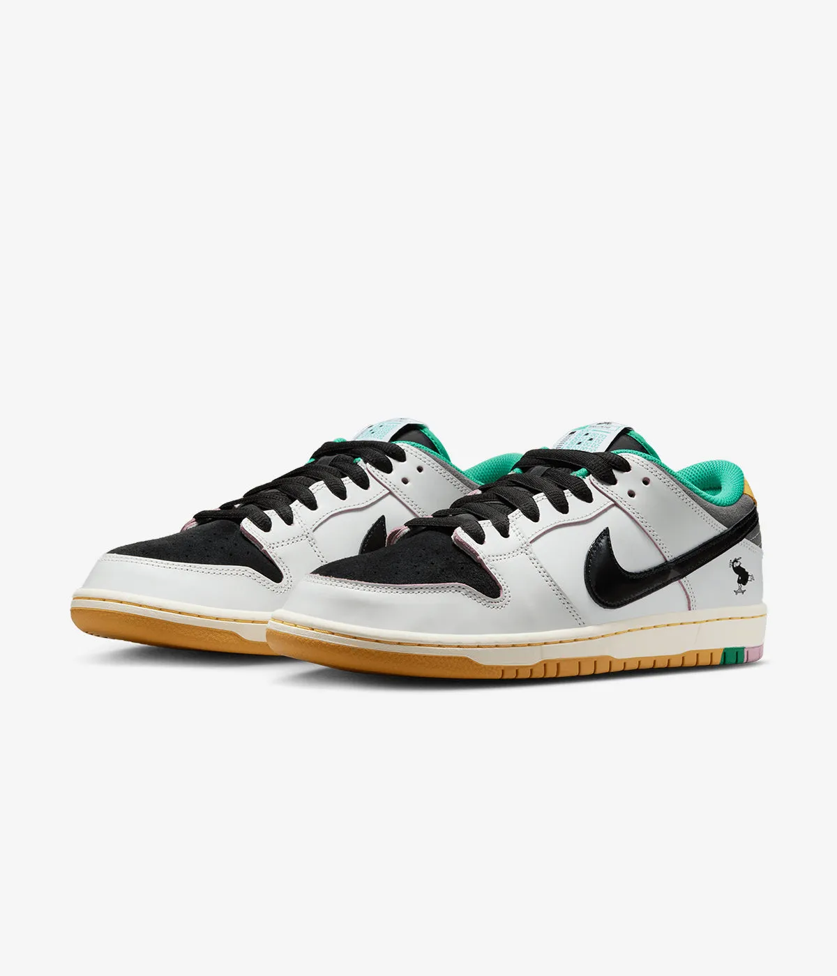 Nike SB Dunk Low Pro "CSEF" Sporty Chic