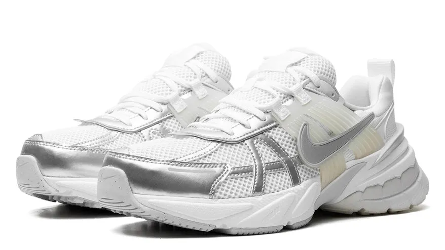Nike V2K Run Metallic Silver White (Women's) cool tones Comfortable Front