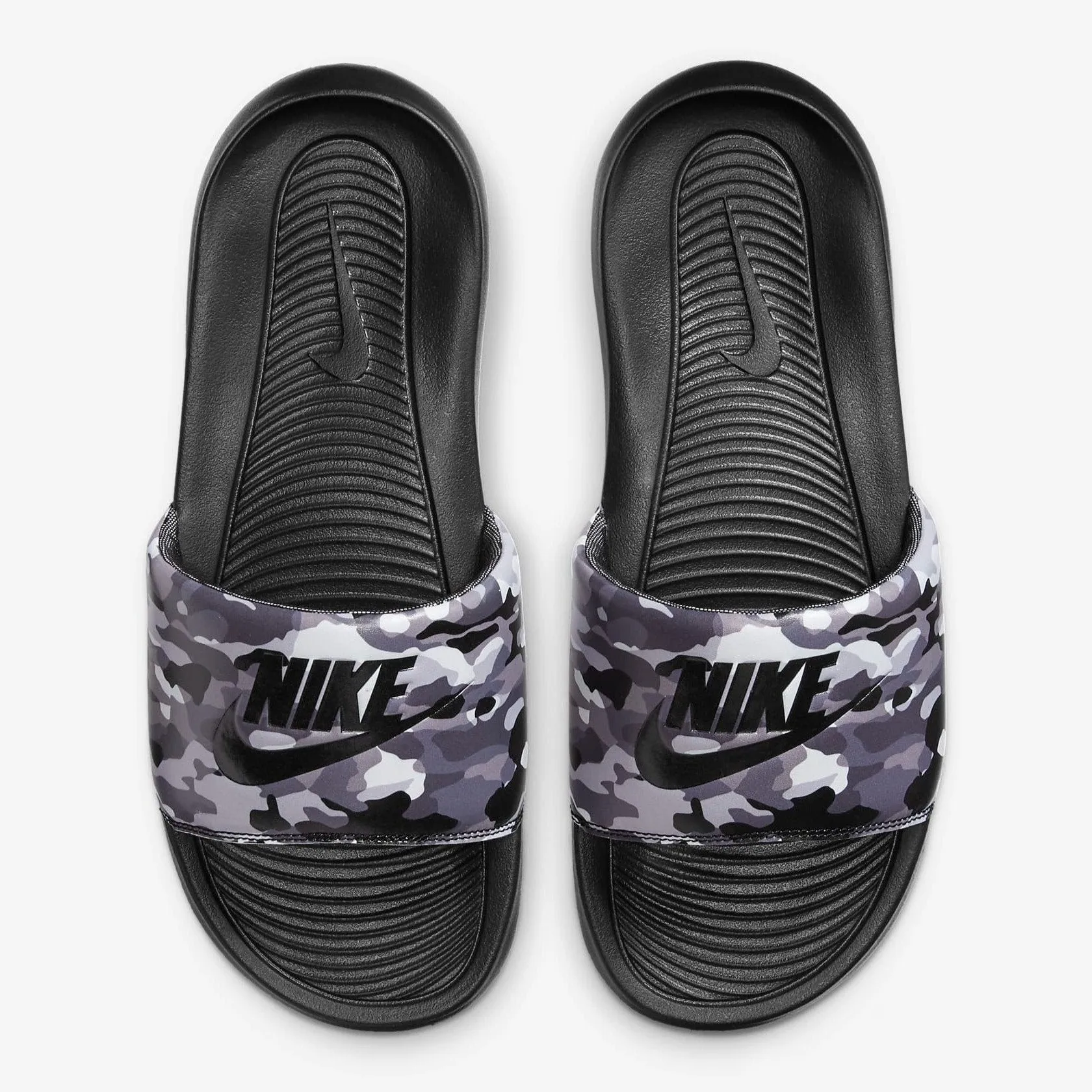 Nike Victori One Slide Print amo WideFit