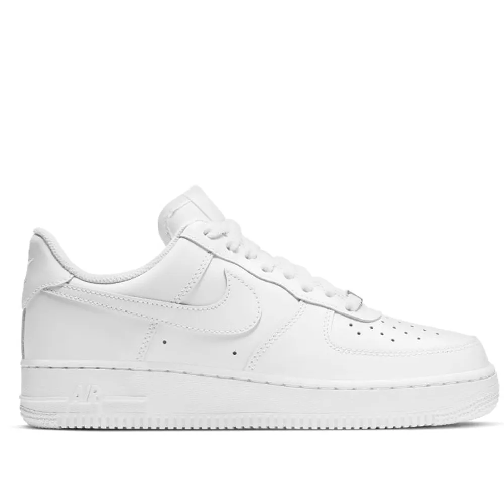 Nike Women's Air Force 1 '07 Shoes Easy Sprint
