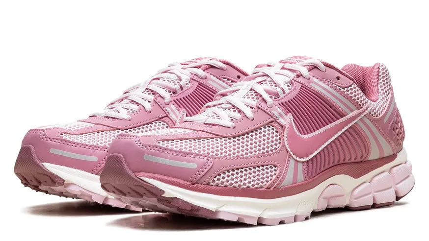 Street Drive Nike Zoom Vomero 5 Elemental Pink (Women's)