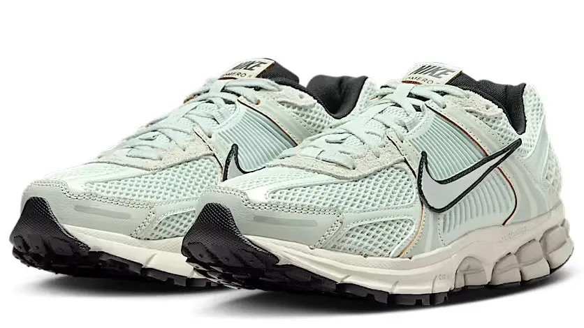 Nike Zoom Vomero 5 Light Silver Chrome (Women's) Adaptive Form
