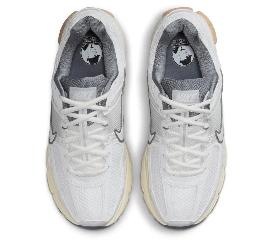 Contoured Footbed Geometry Shock Absorbing Nike Zoom Vomero 5 Summit White Pure Platinum (Women's)