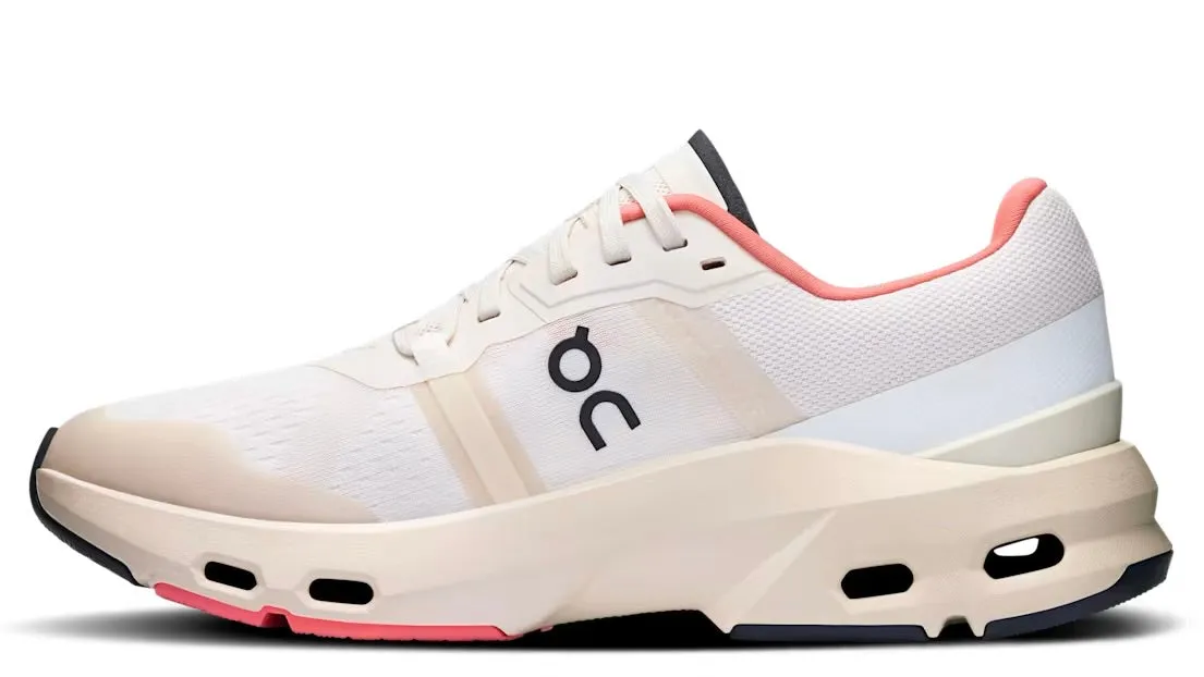 Padded Design On Running Cloudpulse Cream Salmon (Women's)