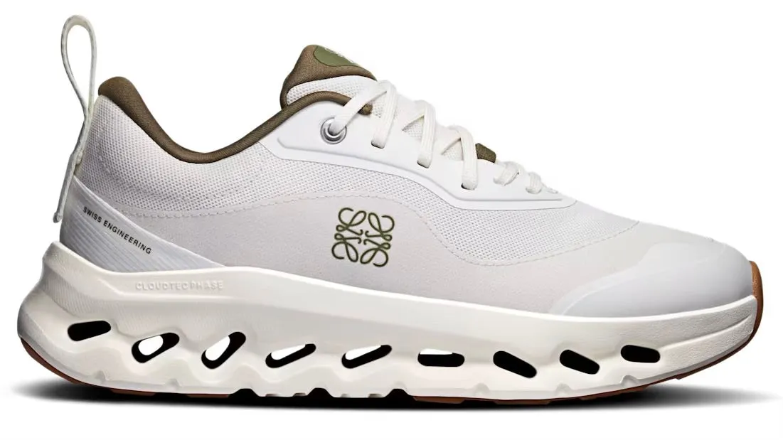 On Running Cloudtilt 2 LOEWE White Khaki Road Performance Smooth exterior