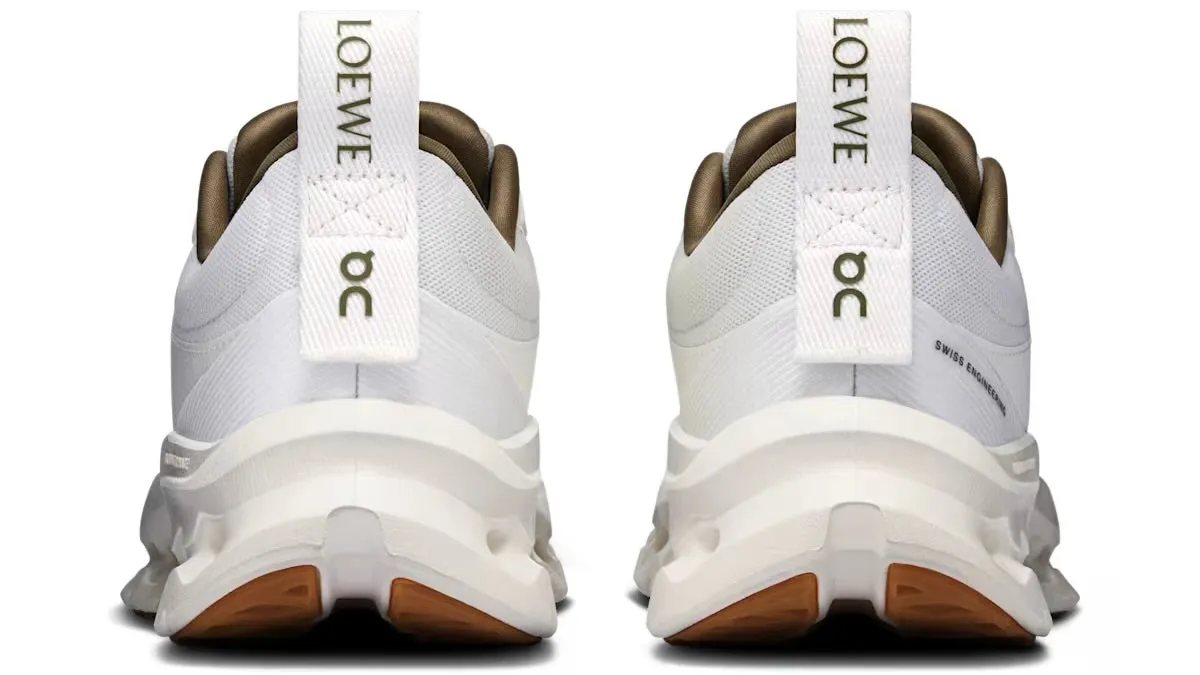 Anti Pressure Insole On Running Cloudtilt 2 LOEWE White Khaki