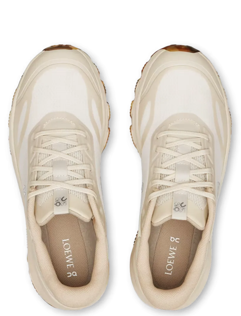 Comfort Linings On Running Cloudventure 2 LOEWE Sand