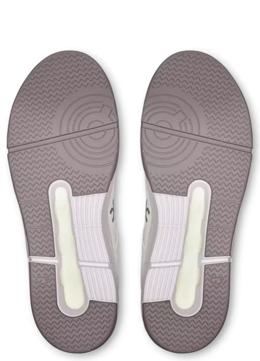 Street Friendly Anti Skid On The Roger Clubhouse White Fade (Women's)
