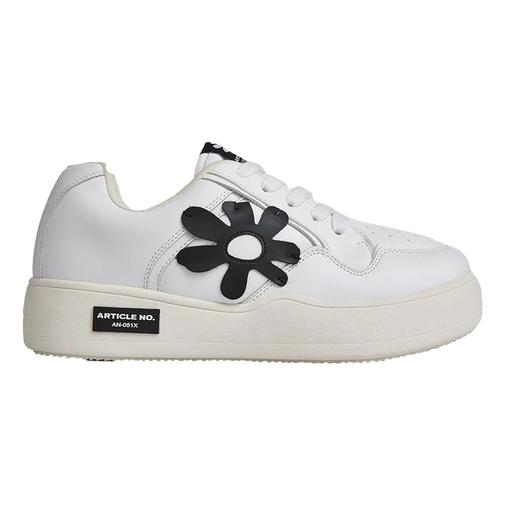 ShockAbsorbing City Casual ARTICLE NO. BURGER BLACK FLORAL PATCH LOW-TOP SKATE SNEAKER-WHITE/BLACK