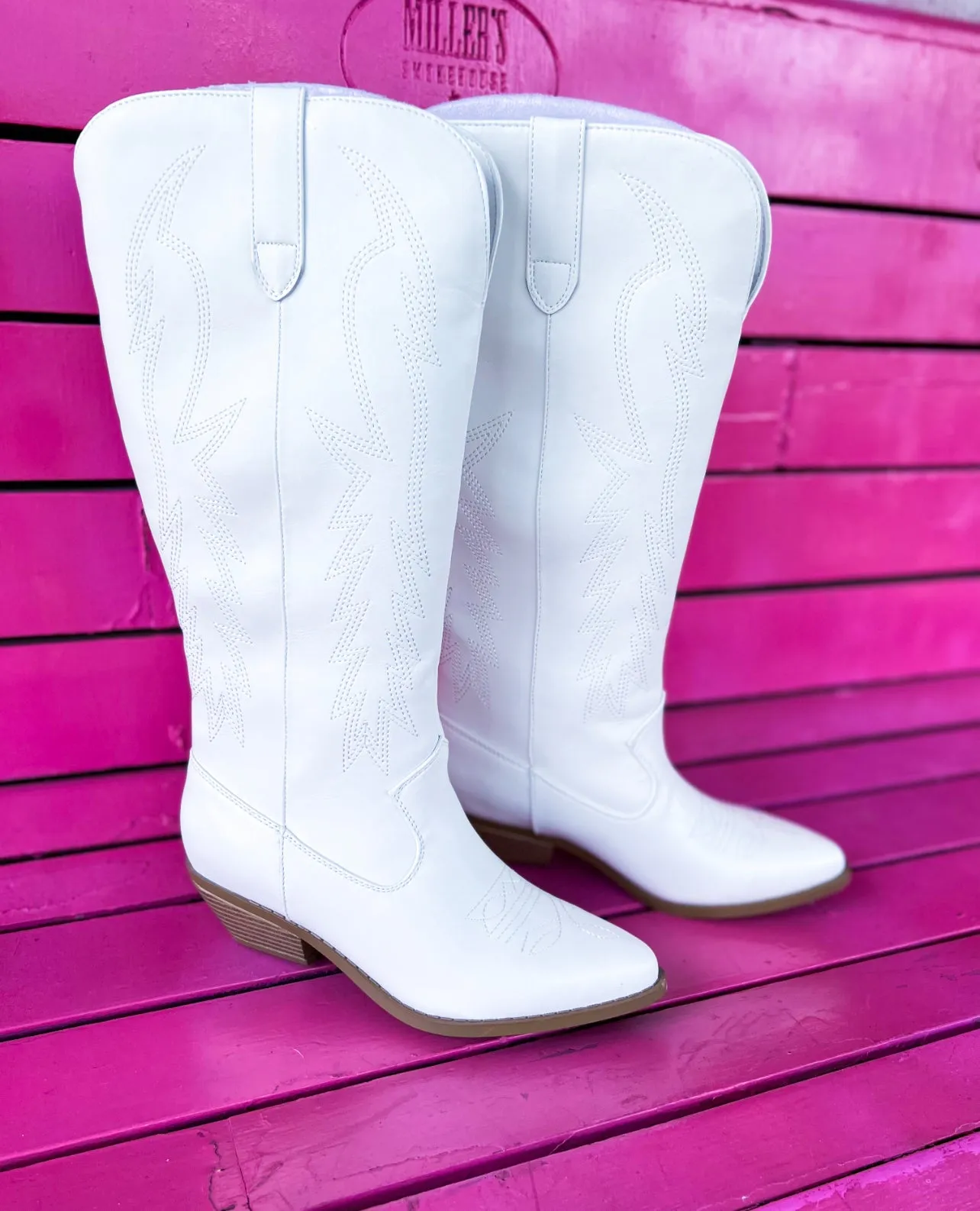 Pearl-Detail Dakota Cowboy boots