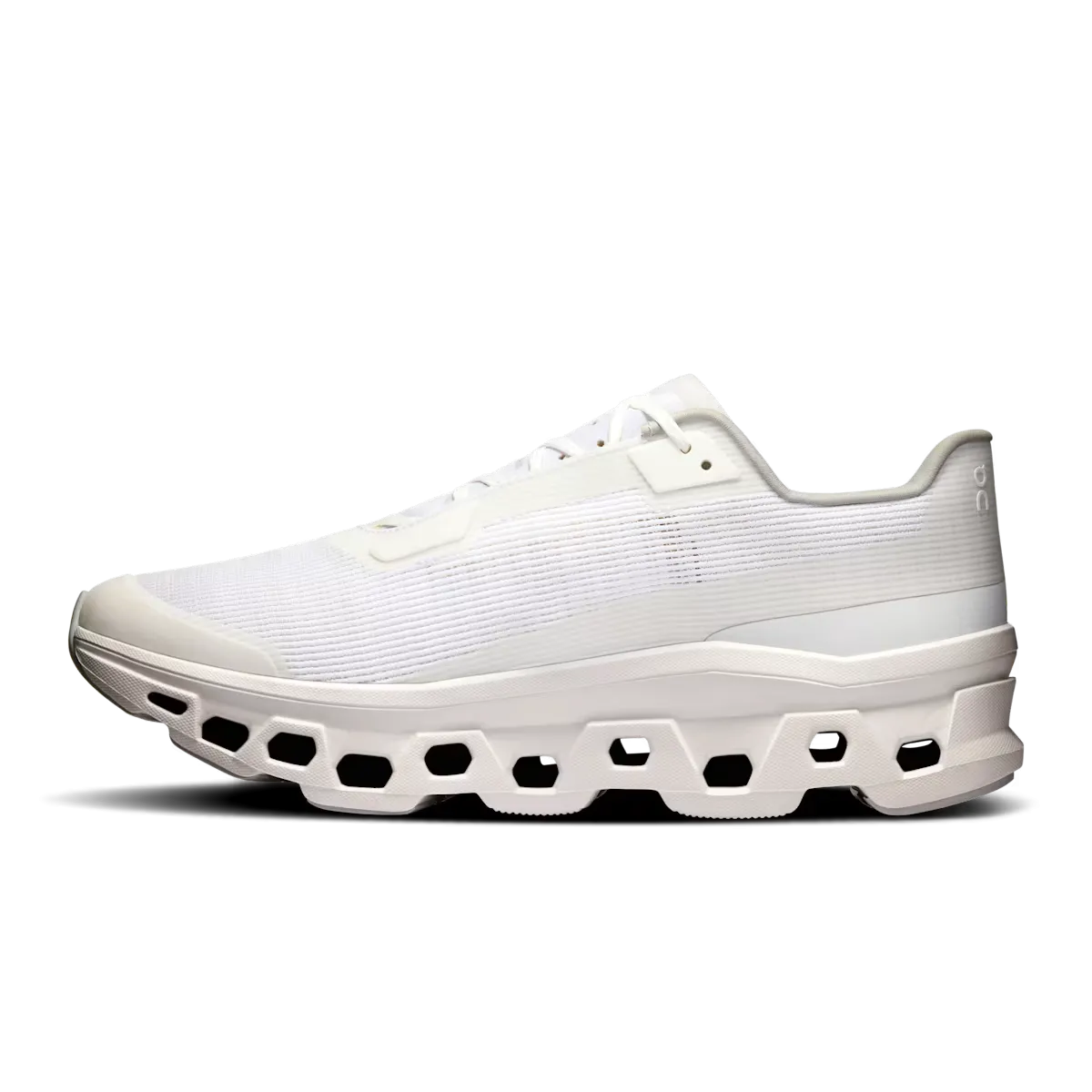 Urban Sport energy returning On Running Cloudmonster Void All White (Women's)