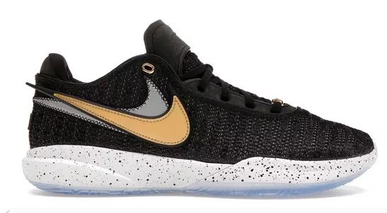 Quick Walk Modern Mood Nike LeBron 20 Black Metallic Gold