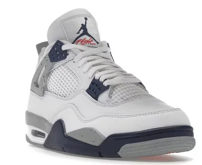 Jordan 4 Retro Midnight Navy Maximum Support Iconic shock absorption