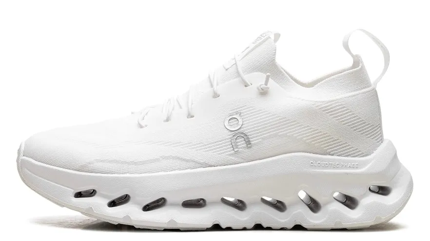 Gym Essential On Running Cloudtilt LOEWE All White (Unisex)