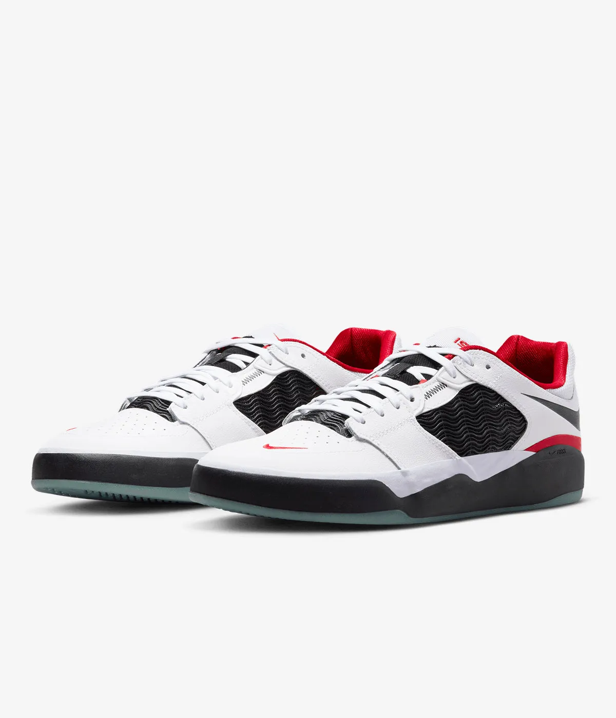 Refined lines Nike SB Ishod Premium