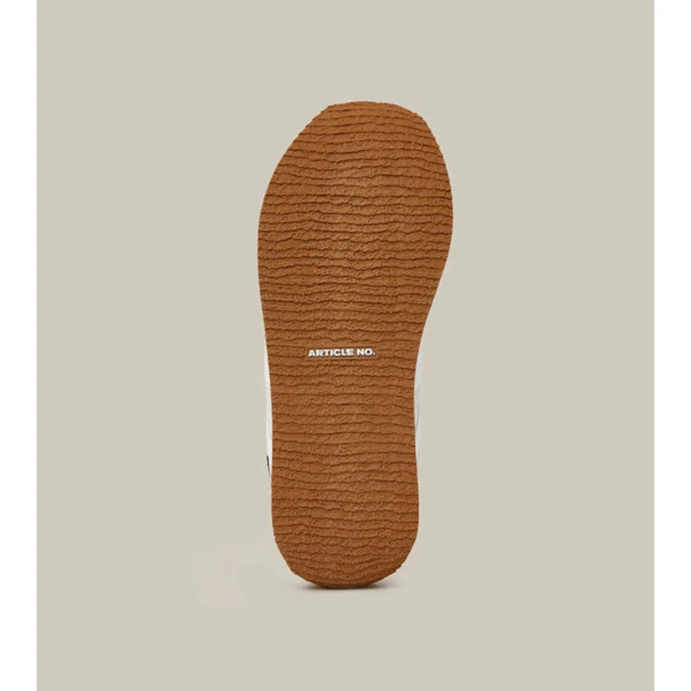 ARTICLE NO. DUNE LOW-TOP WHITE LOGO RUNNER-WHITE Durable Material Stay Active