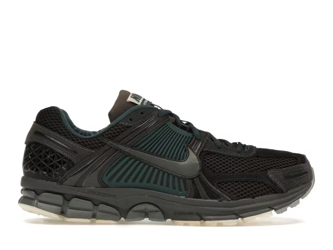 All-Weather Comfort Nike Zoom Vomero 5 Baroque Brown