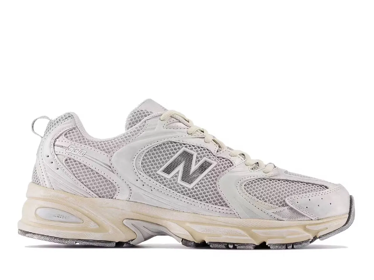 Durability New Balance 530 Vintage Metallic Silver