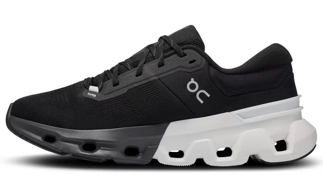 Total Balance Fitness Runner On Cloudflyer 5 Black White