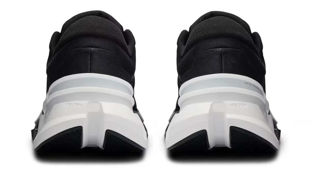 On Cloudflyer 5 Black White Stylish performance Wide Fit Option