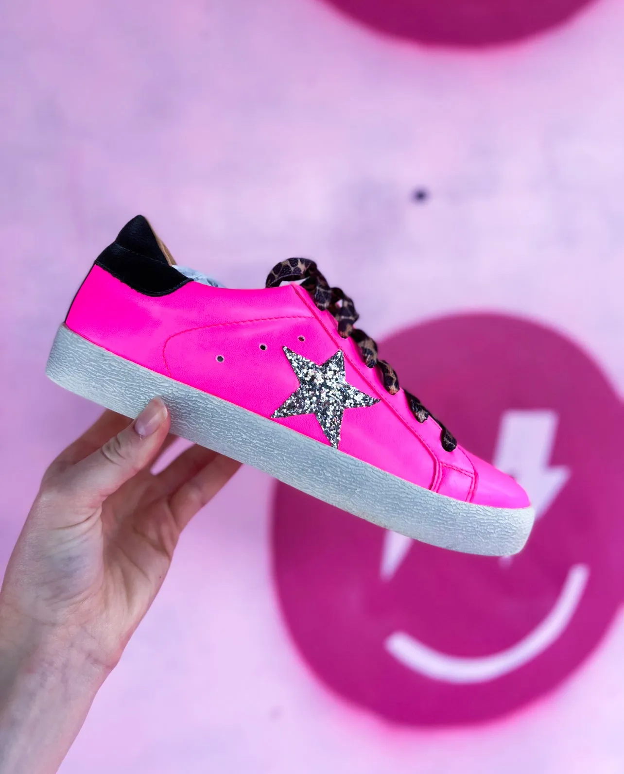 Skylar hot pink sneakers Ground-Force