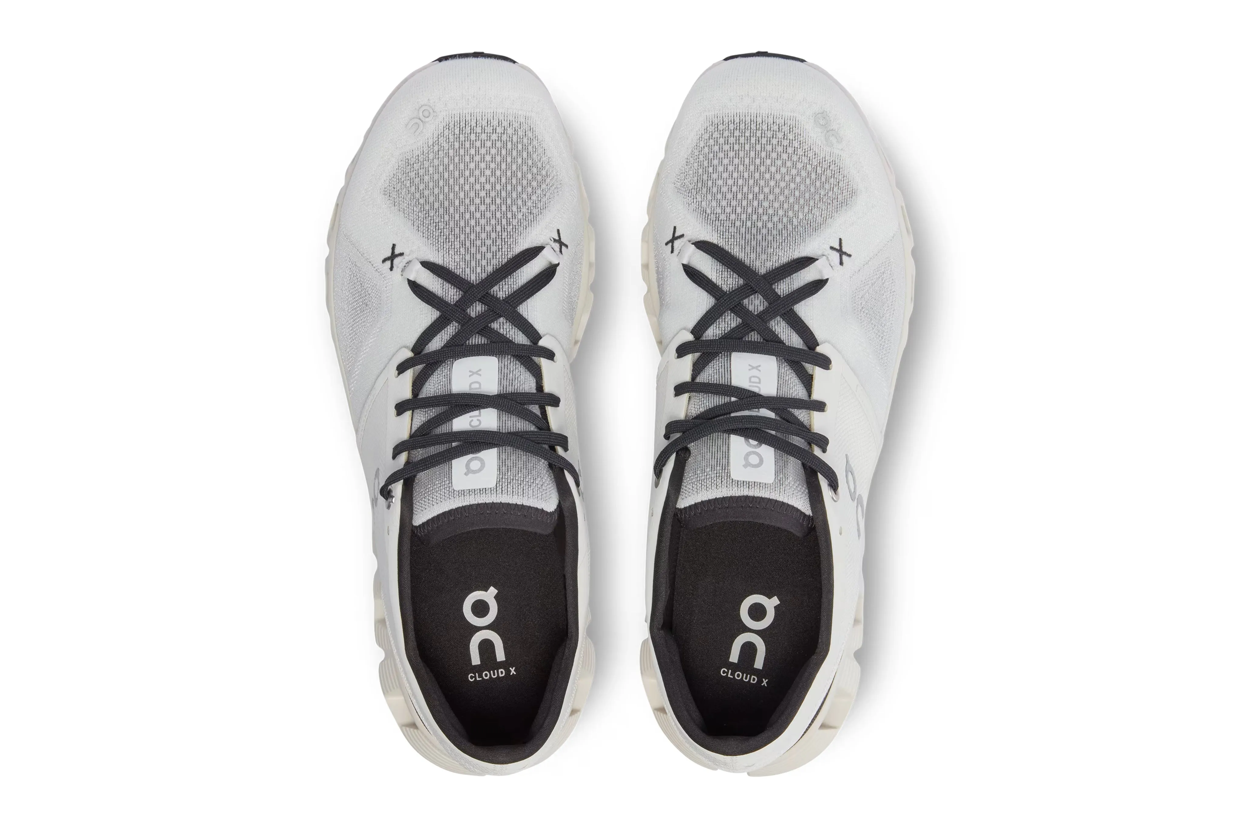 Molded Footbed Supportive touch On Running Cloud X 3 Ivory Black