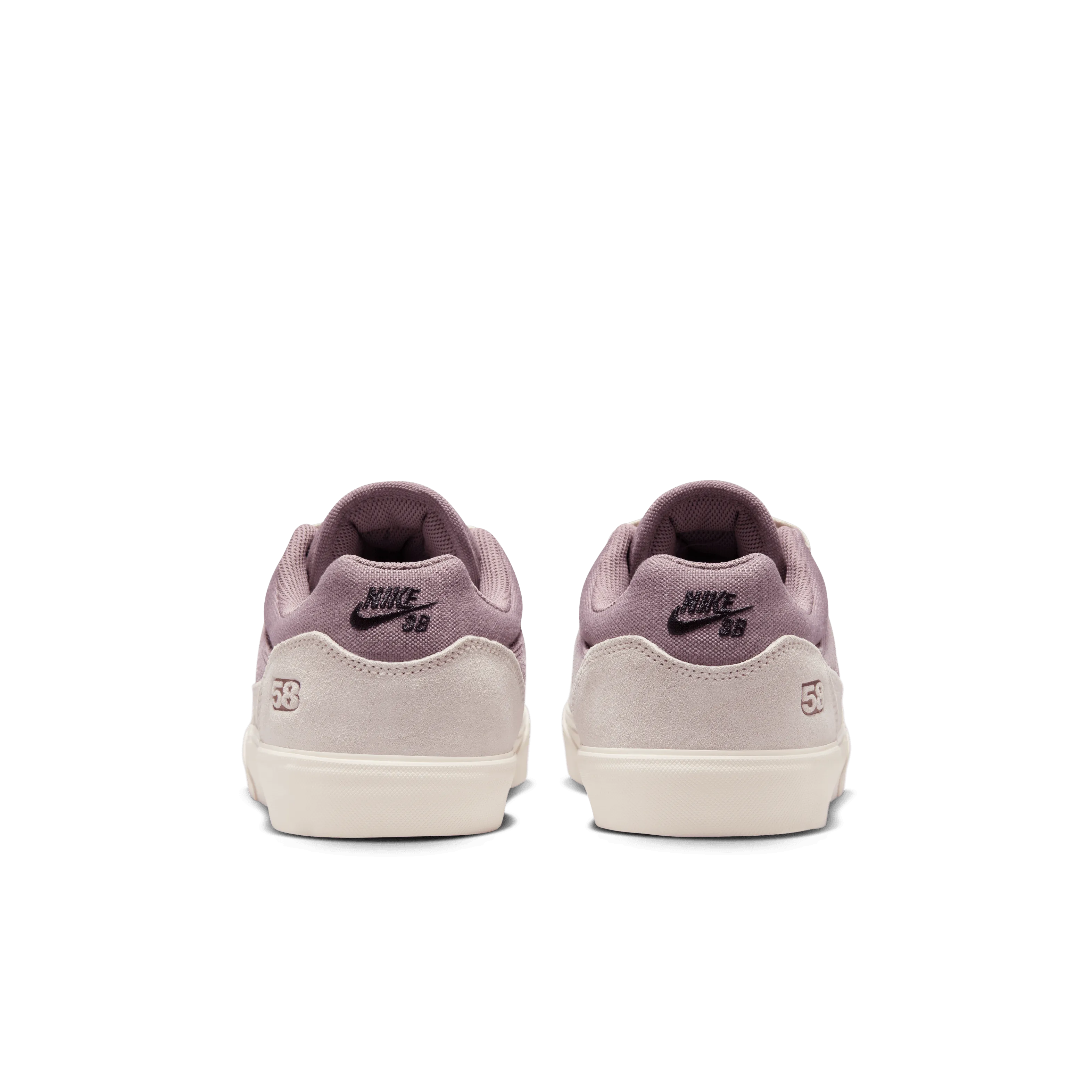 Slip-resistant look Nike SB Malor Te