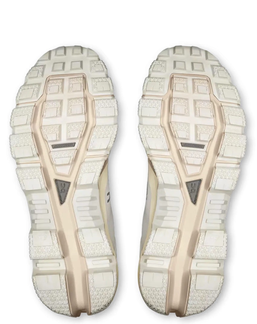 Cross Walk Reinforced Eyelet Durability On Running Cloudventure 2 LOEWE Eggshell (Women's)