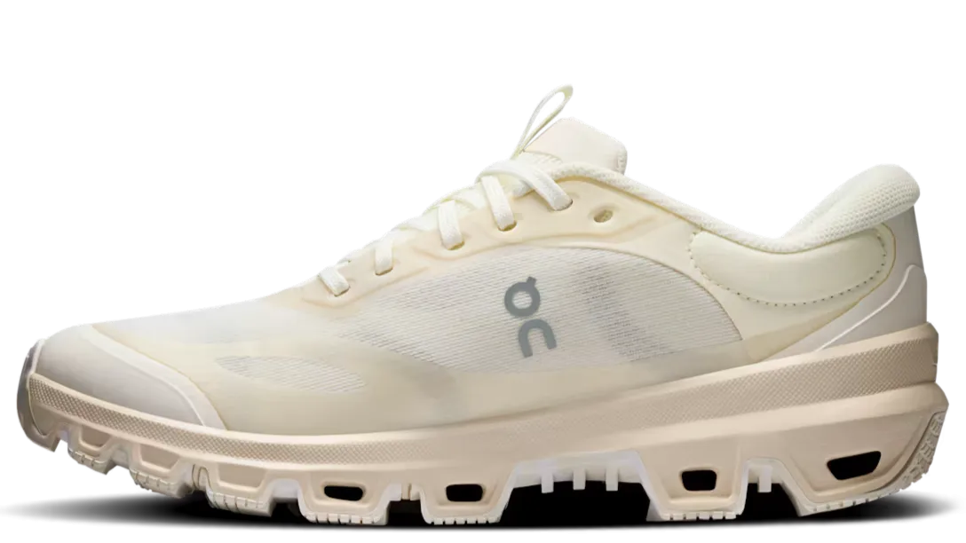 On Running Cloudventure 2 LOEWE Eggshell (Women's) Bouncy Ride Feel Street Comfort