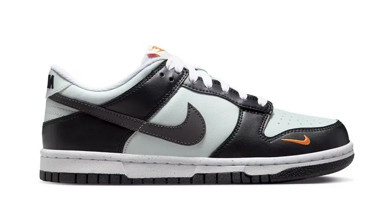 Hyperlock Heel Counter Sneaker Customization Nike Dunk Low Black Bright Mandarin Mini Swoosh (GS)
