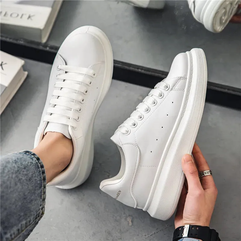 Spring New McQueen White Sneakers for Men and Women Couples Shoes2025Summer Breathable Season Comfortable Sneaker Cooling Effect
