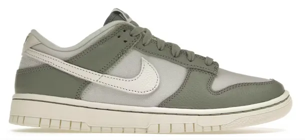 Nike Dunk Low Mica Green Flexible Midsole Design
