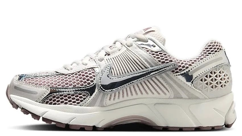 Casual Appeal Abrasion Resistant Guardrails Nike Zoom Vomero 5 Metallic Silver Platinum Violet (Women's)