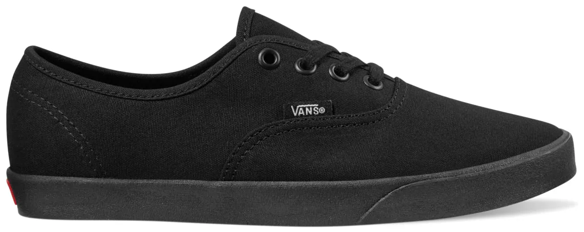 Skater Ride Performance Vans Authentic LowPro Black/Black