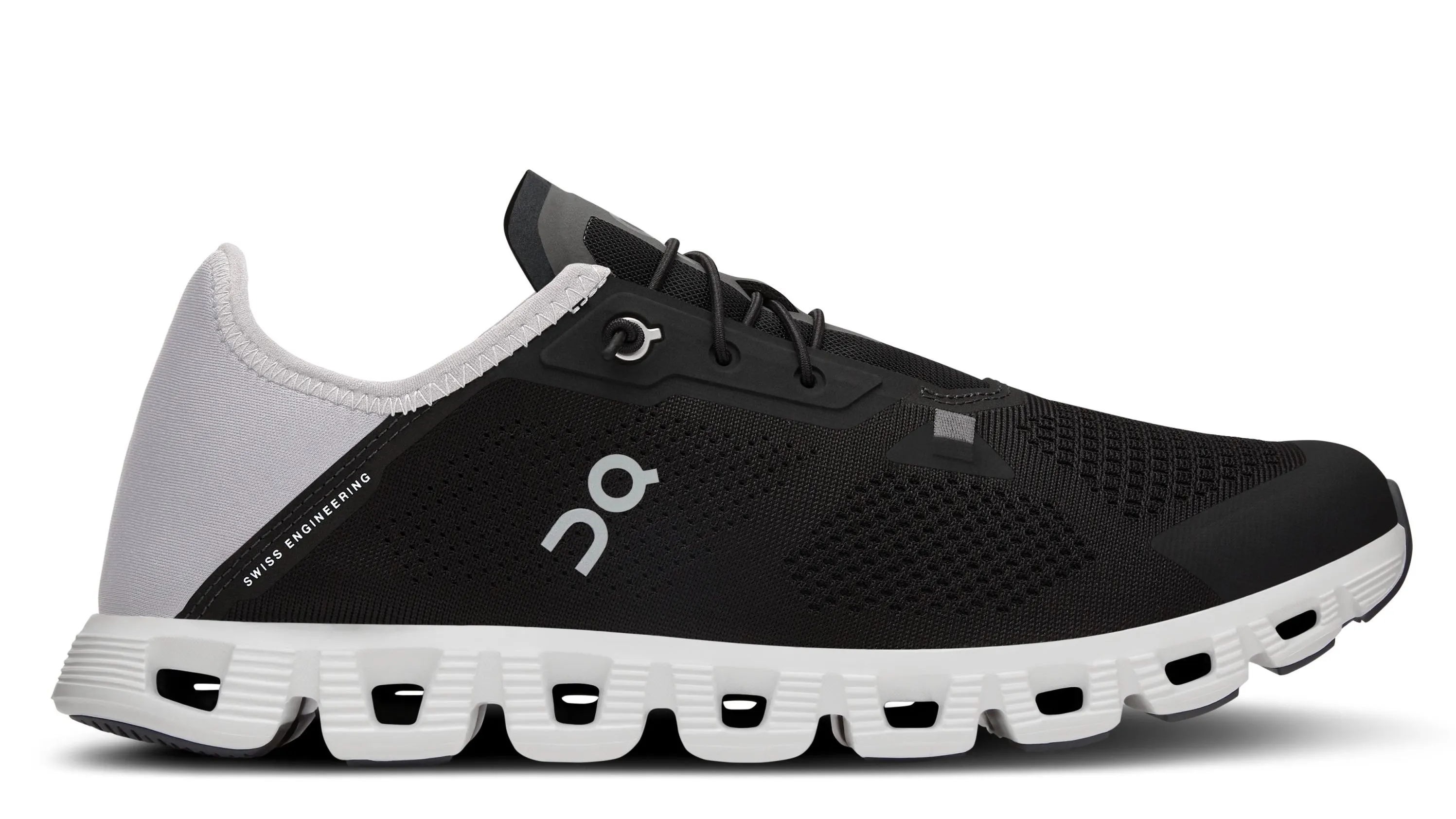 Seamless performance On Running Cloud 5 Coast Black Shadow (M)