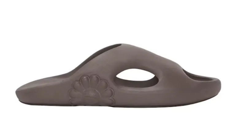 Takashi Murakami Ohana Surippa Slide Cappuccino Grounded Footbed Rocker Sole Technology