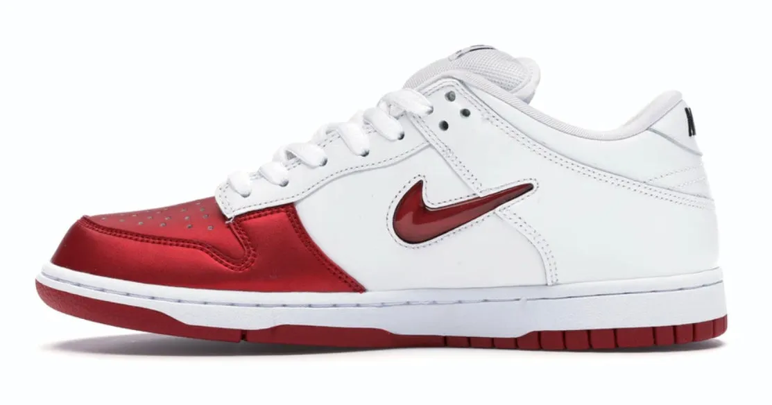 Enhanced grip Vegan Material Technology Nike SB Dunk Low Supreme Jewel Swoosh Red