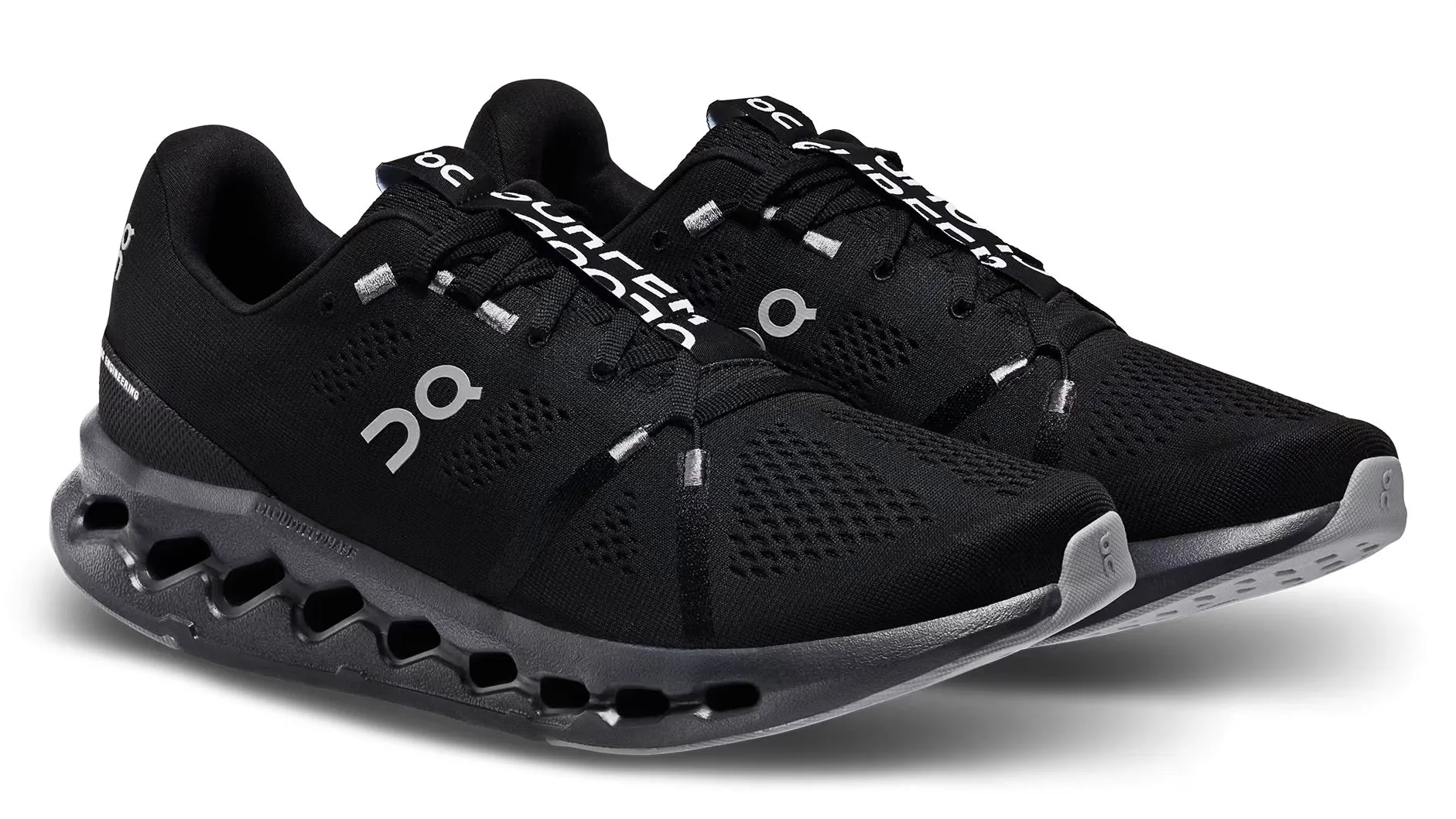 On Running Cloudsurfer All Black Built-in wear