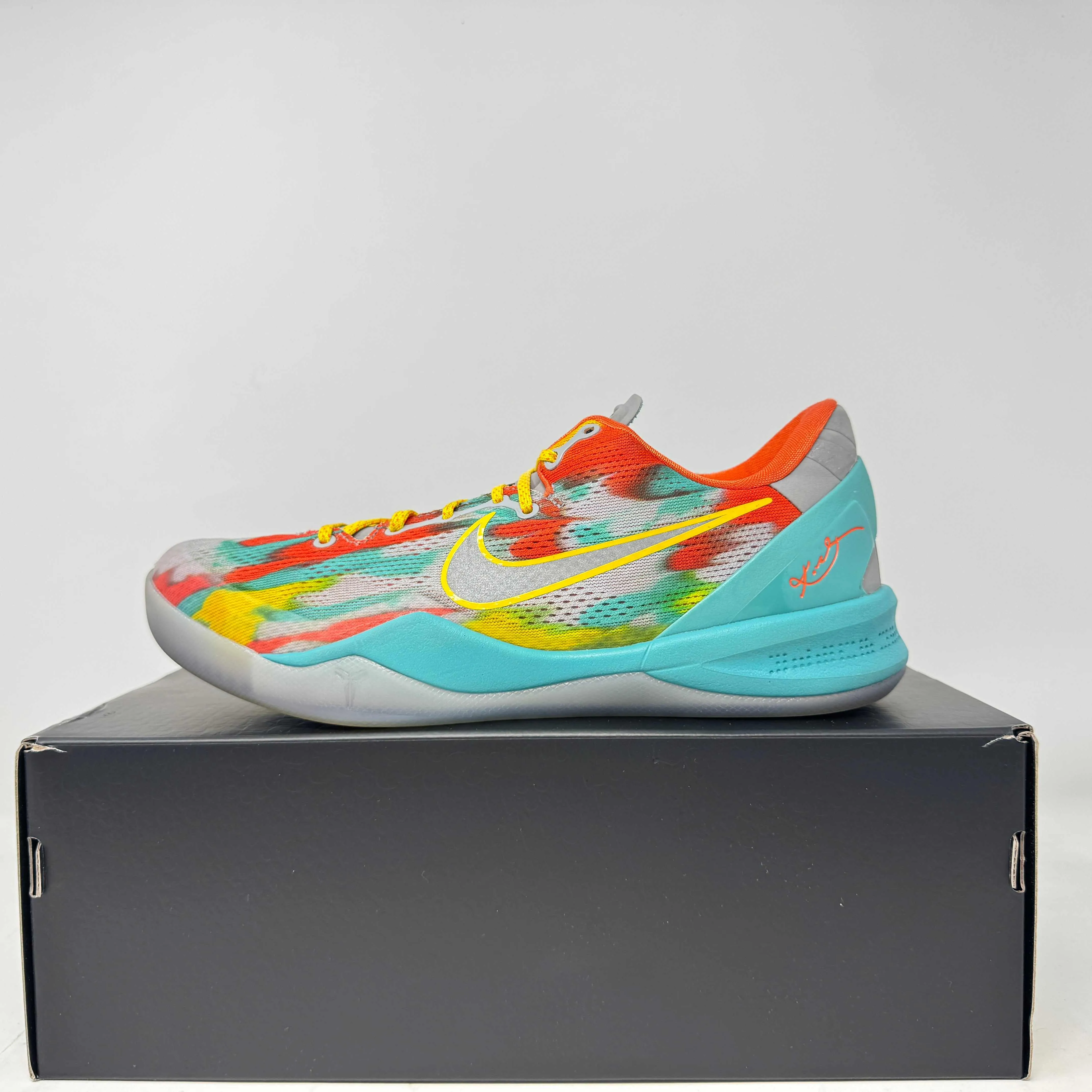Nike Kobe 8 Protro Venice Beach (2024) Trendy Appearance Lightweight Performance