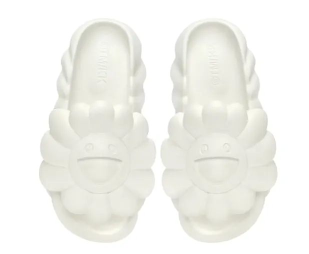 Thermal Molded Midsole street-ready Takashi Murakami Ohana Full-Bloom Slide Star White