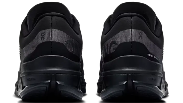 On Running Cloudflow 5 Black Black (Women's) Reinforced Stitch Detail Comfortable Walk